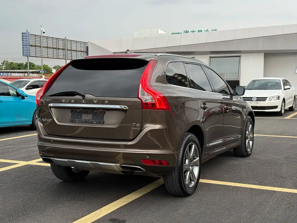 Volvo XC60 (Import) — миниатюра 24