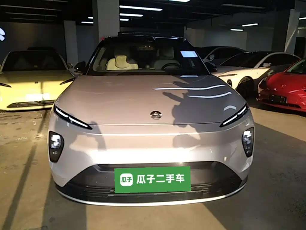 NIO ES8 — миниатюра 3