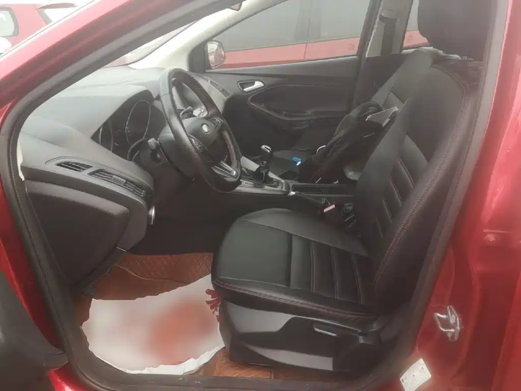 Ford Focus — миниатюра 15