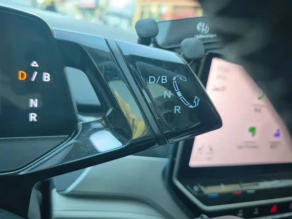 Volkswagen ID.6 Crozz — миниатюра 10