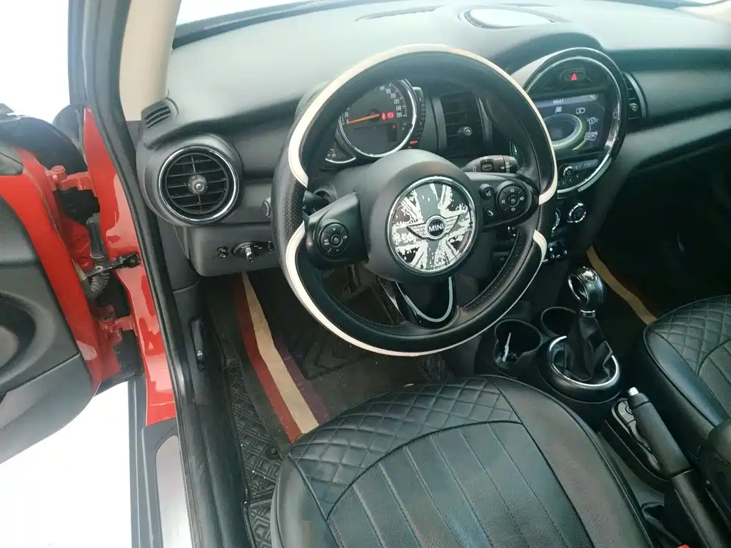 MINI Mini — миниатюра 11