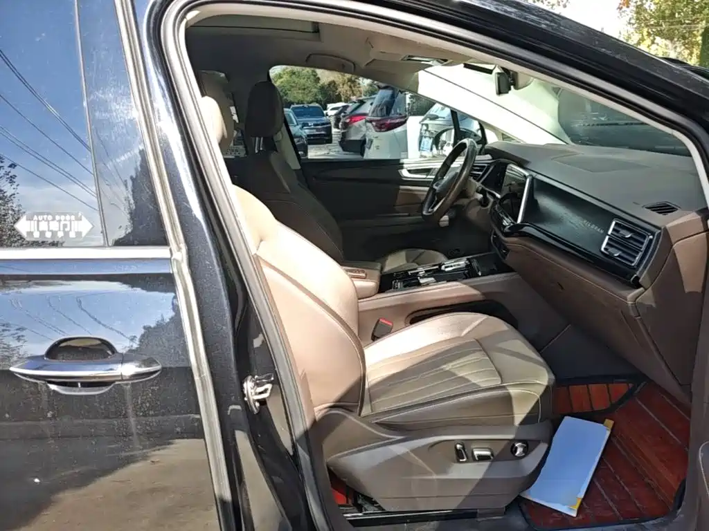 Volkswagen Viloran — миниатюра 25