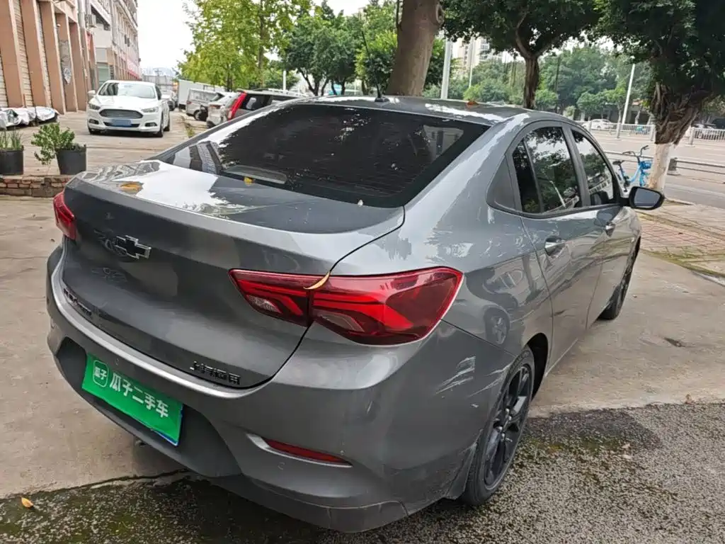 Chevrolet Cavalier — миниатюра 7