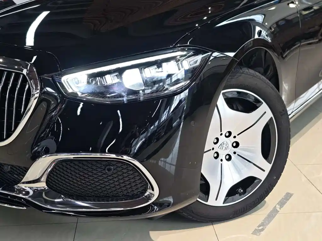 Mercedes-Benz S-Class — миниатюра 6