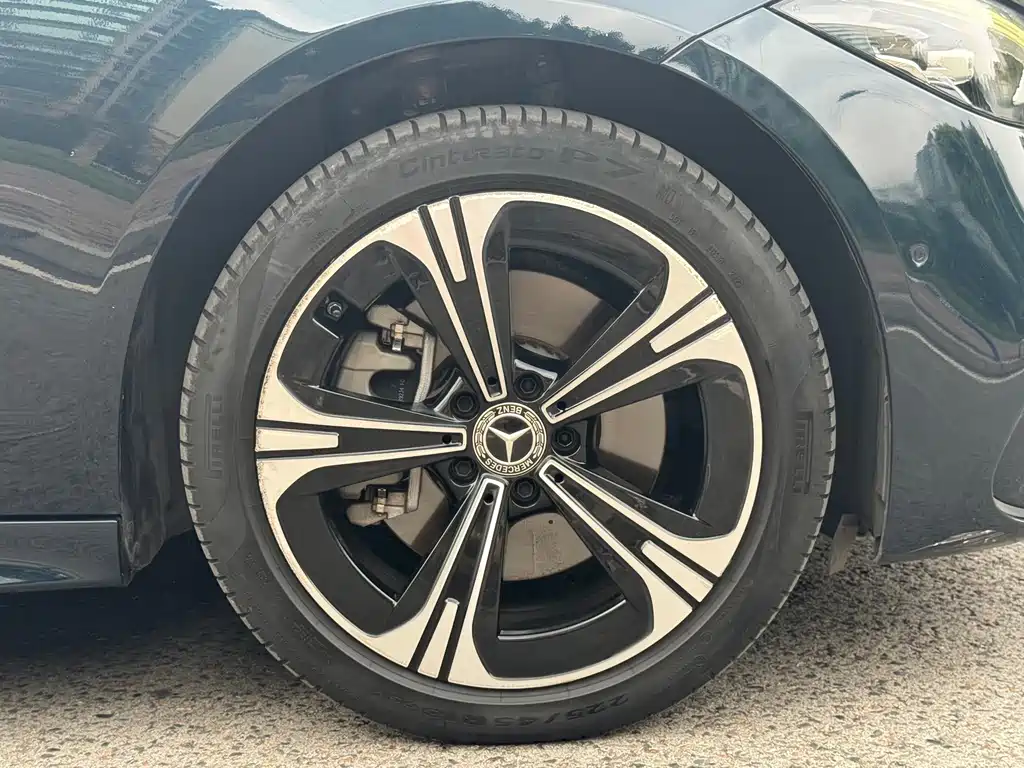 Mercedes-Benz C-Class — миниатюра 9