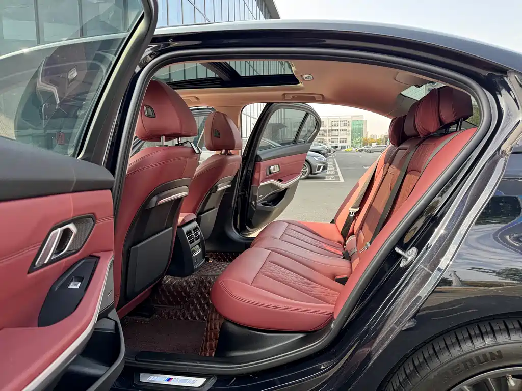 BMW 3 Series — миниатюра 11