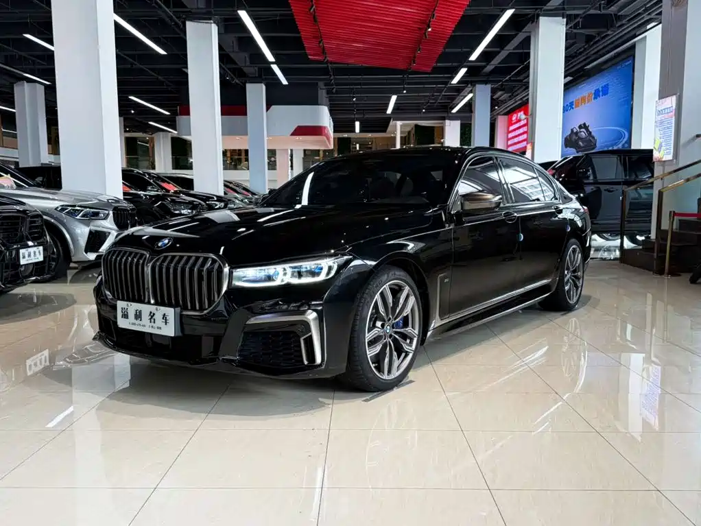 BMW 7 Series — миниатюра 5