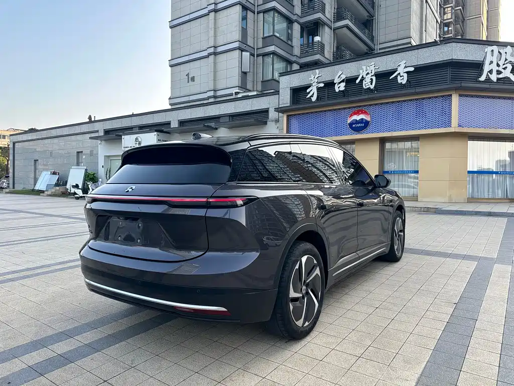 NIO ES6 — миниатюра 13