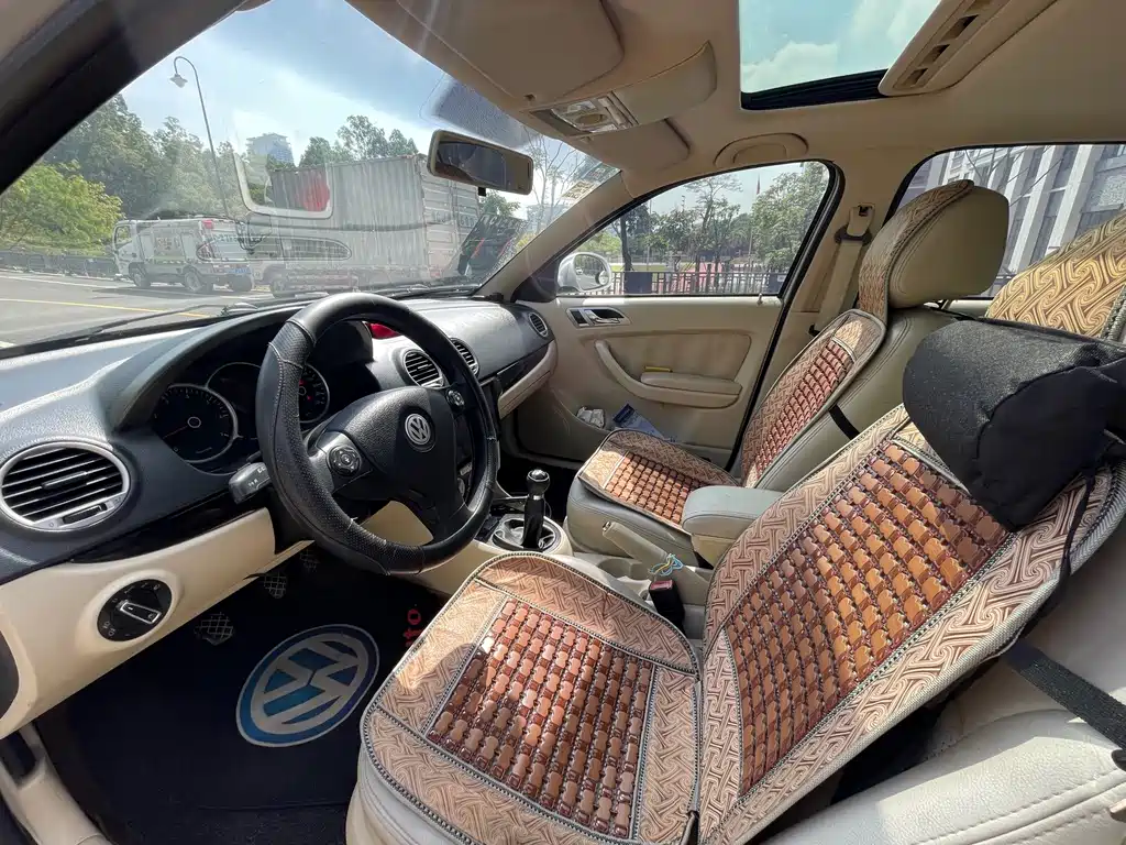 Volkswagen Lavida — миниатюра 4