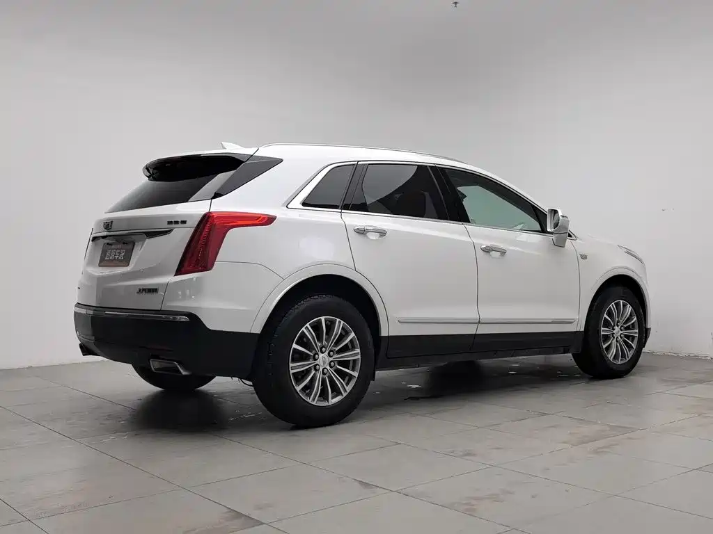Cadillac XT5 — миниатюра 2