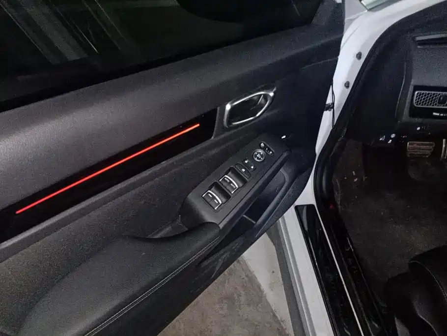 Honda Civic — миниатюра 7