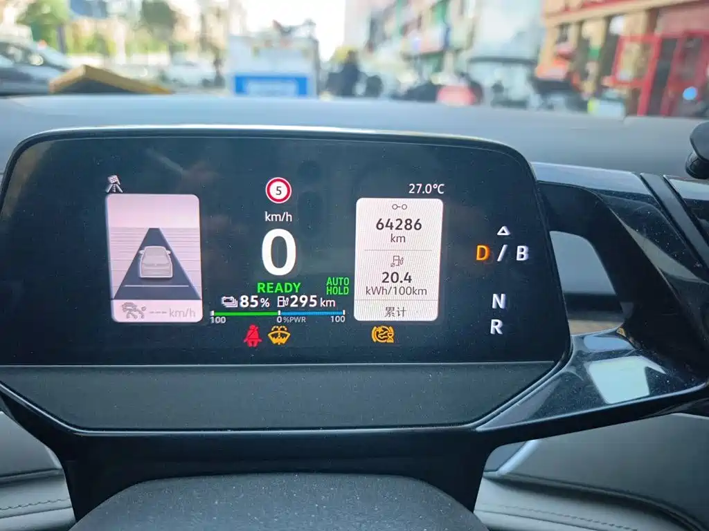 Volkswagen ID.6 Crozz — миниатюра 8