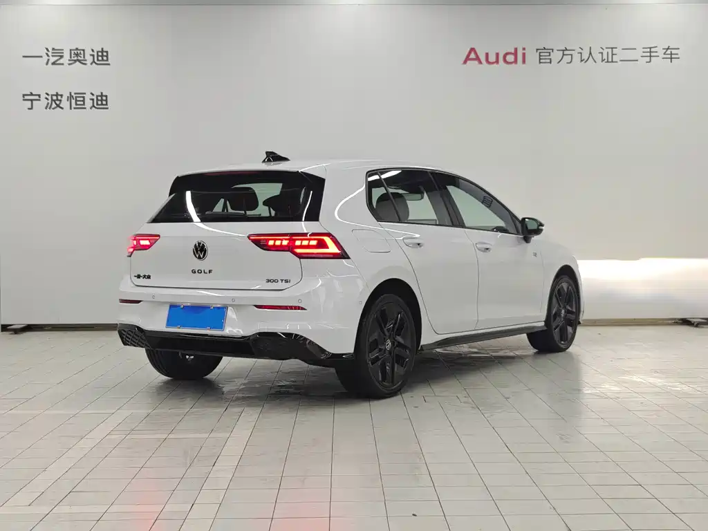 Volkswagen Golf — миниатюра 4