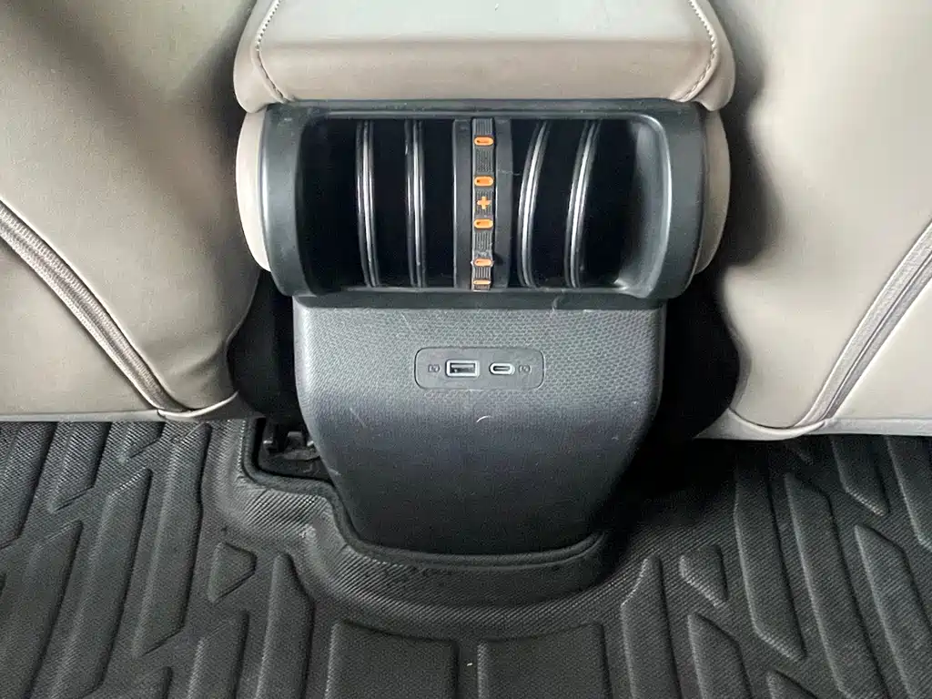 BYD Yuan Plus — миниатюра 11