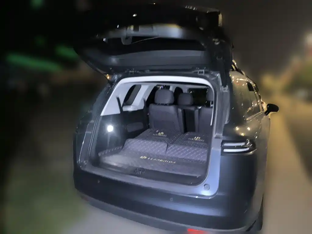 Leapmotor Leapmotor C16 — миниатюра 15