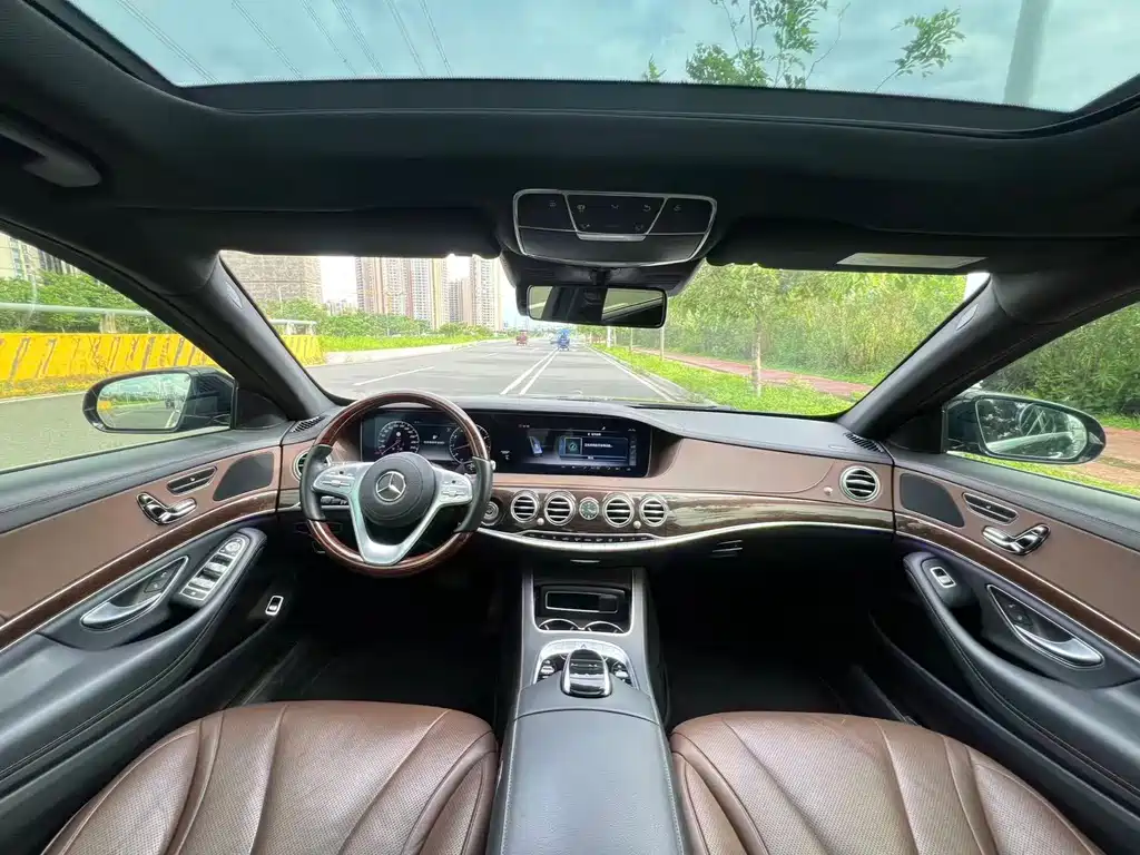 Mercedes-Benz S-Class — миниатюра 9
