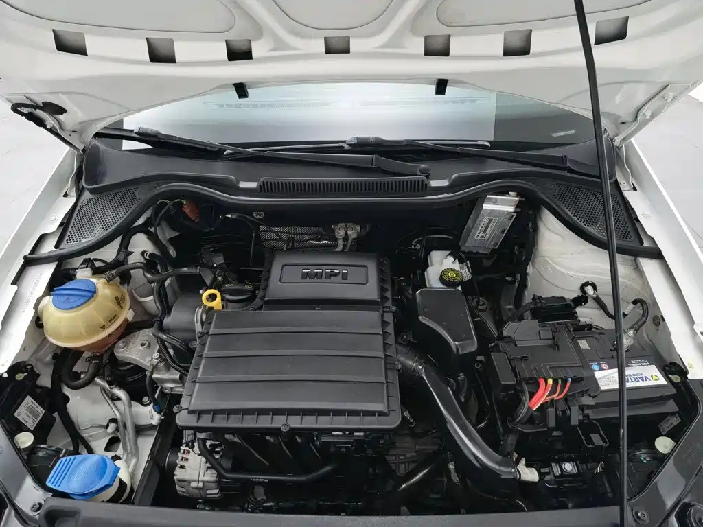 Volkswagen Polo — миниатюра 6