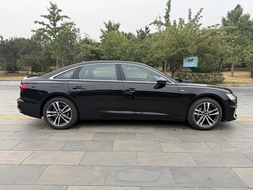 Audi A6L — миниатюра 4