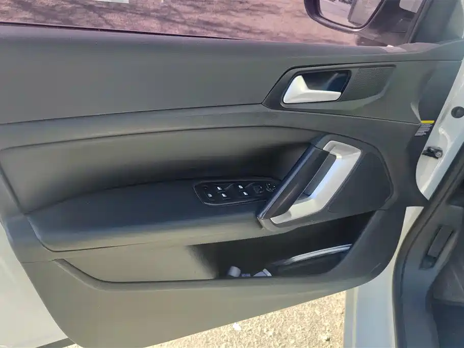 Peugeot 408 2019 230THP AT Luxury V