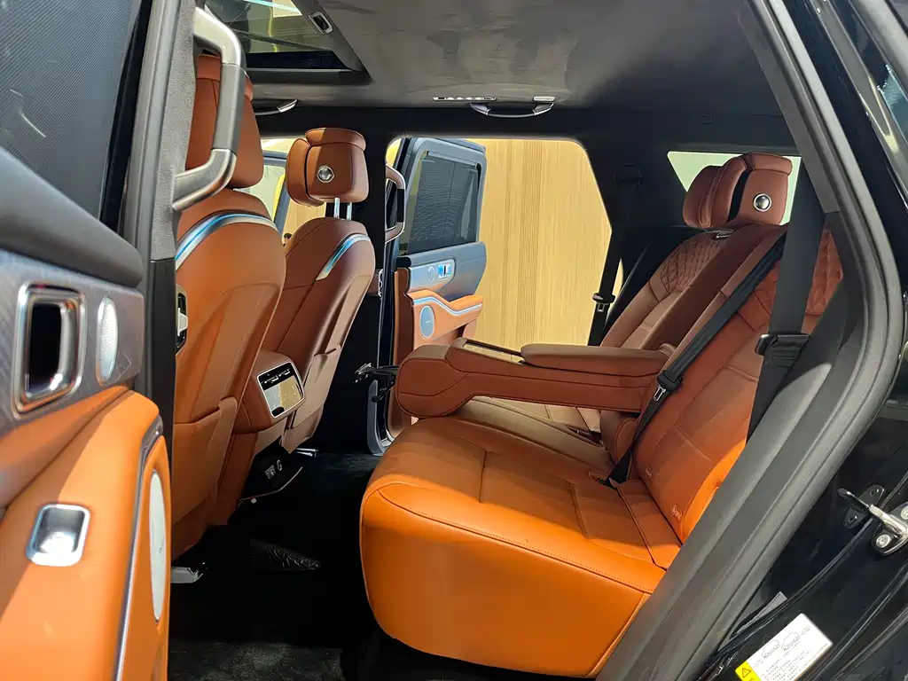 TANK TANK 700 NEW ENERGY