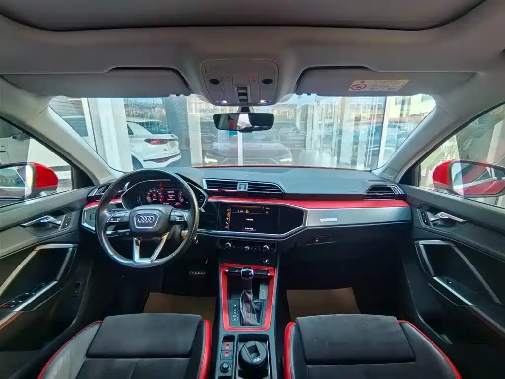 Audi Q3 — миниатюра 8