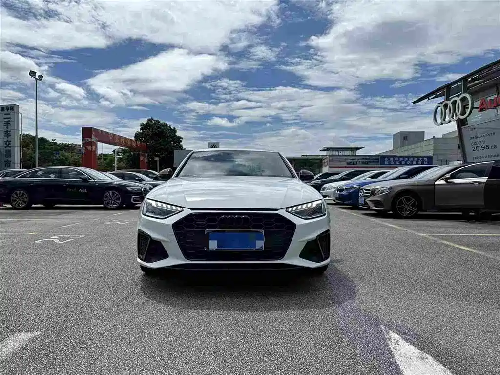 Audi A4L — миниатюра 2