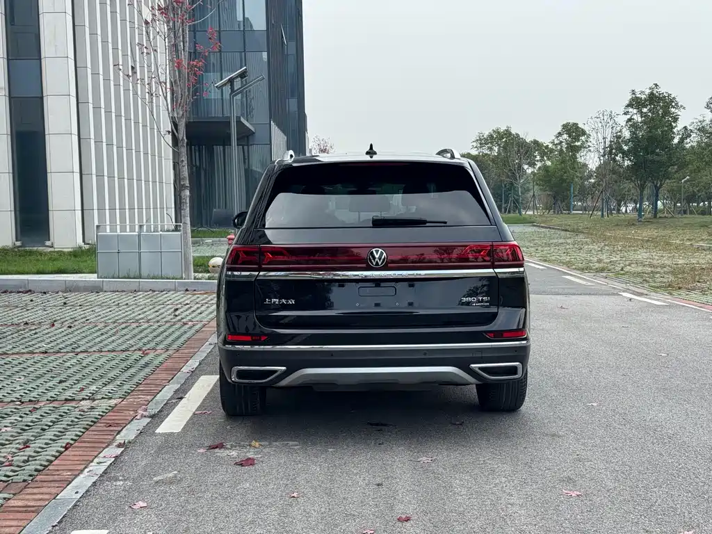 Volkswagen Teramont — миниатюра 5