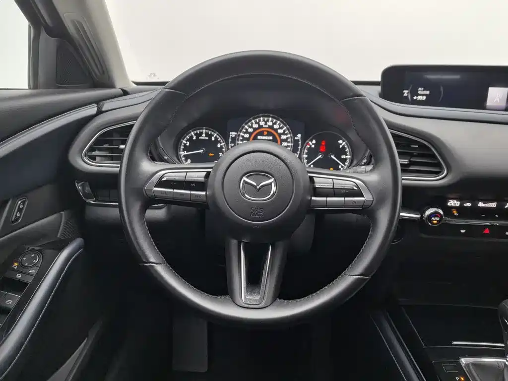 Mazda CX-30 — миниатюра 11