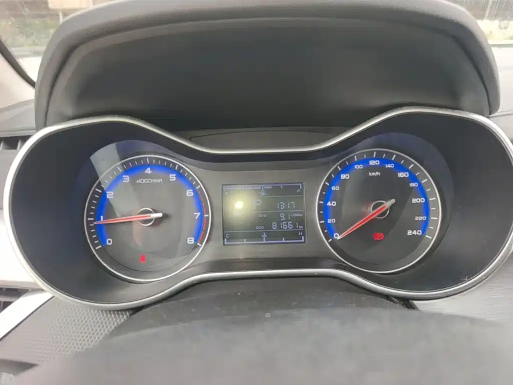 Geely Vision — миниатюра 12