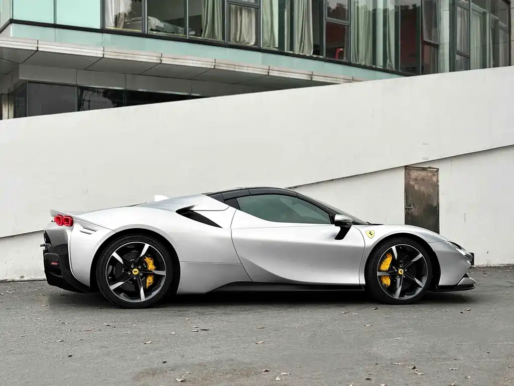Ferrari SF90 — миниатюра 3