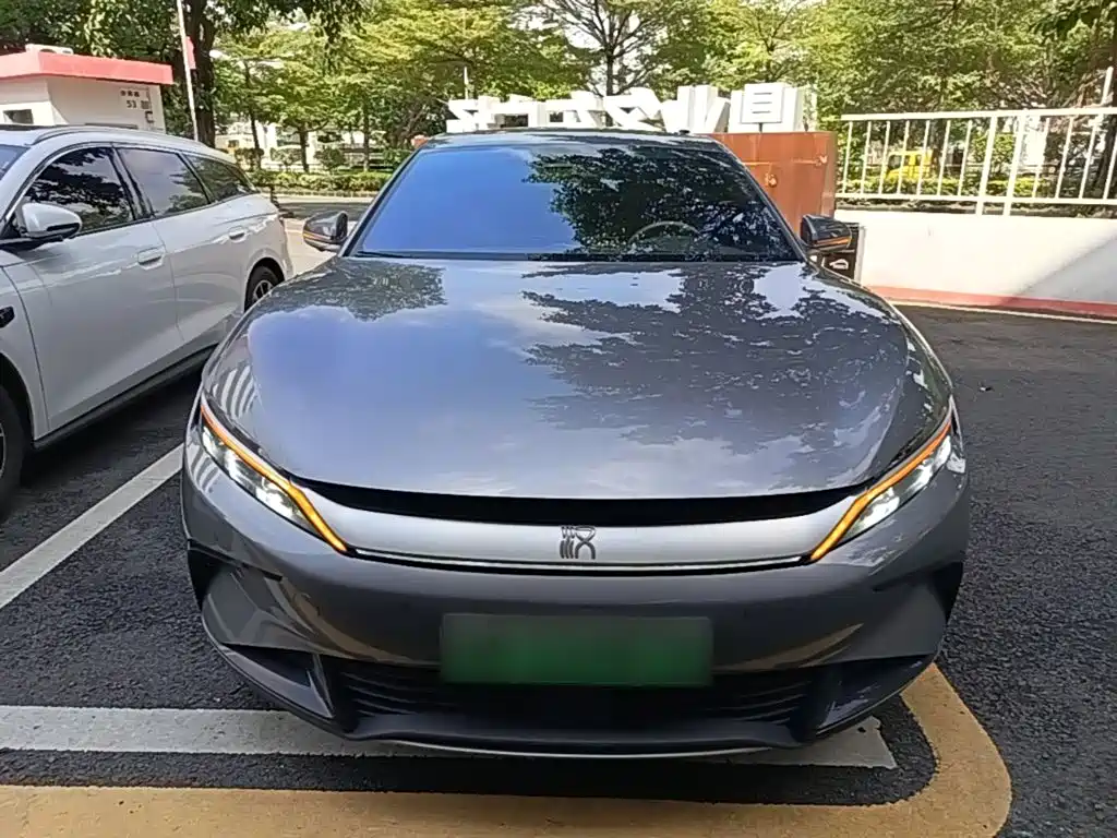 BYD Han 2024 EV 715KM Flagship