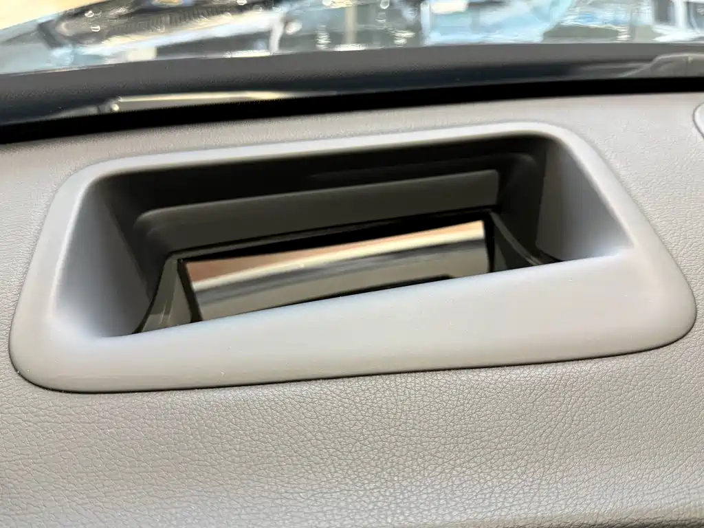 Mercedes-Benz S-Class — миниатюра 16