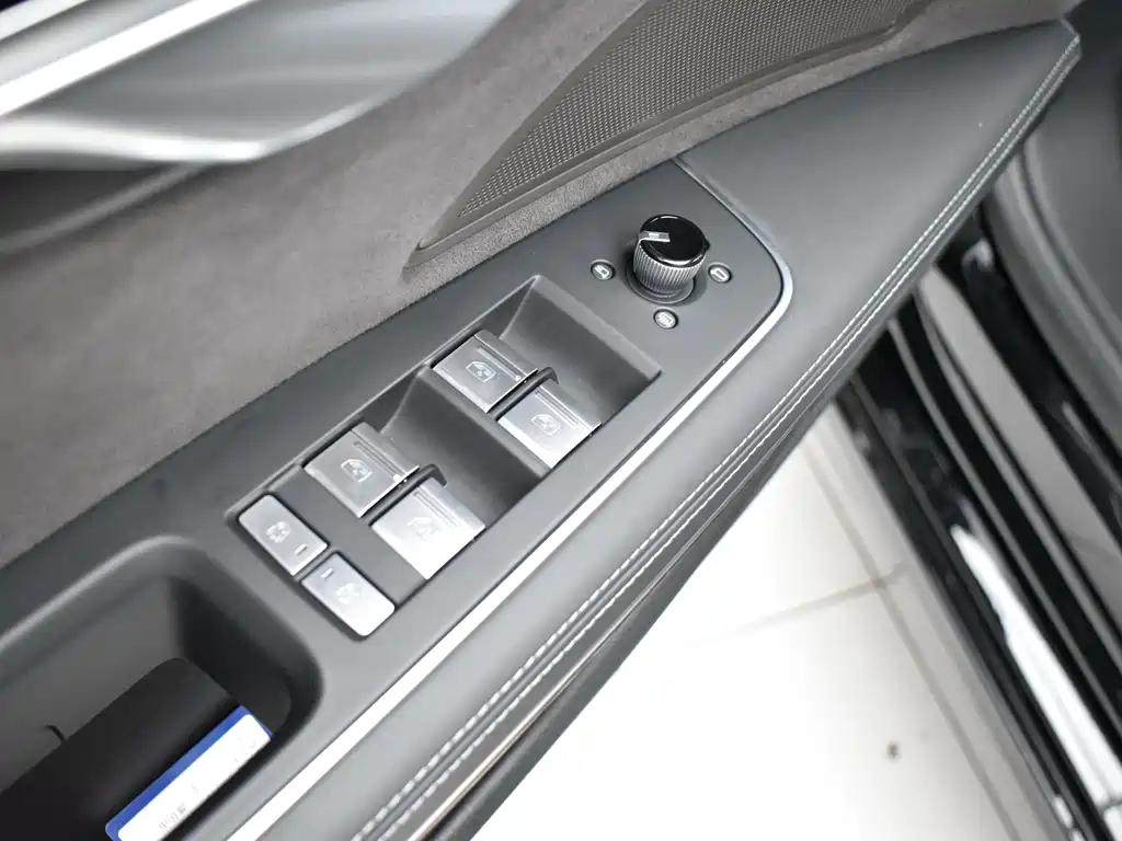 Audi A8 — миниатюра 19