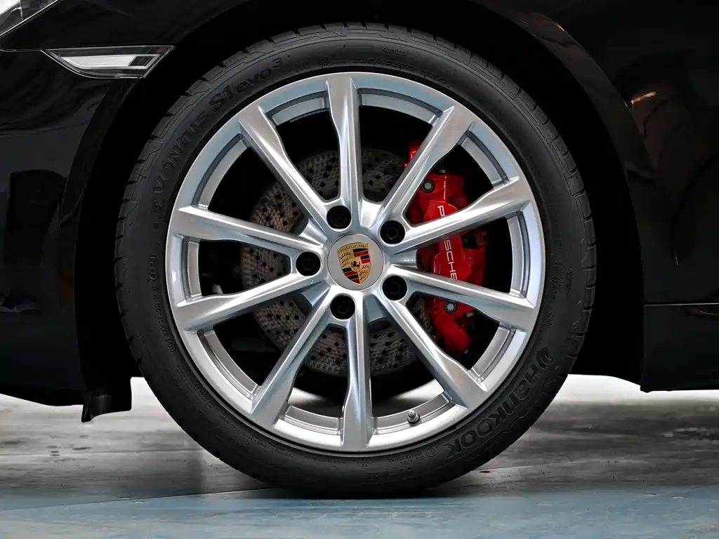 Porsche 718 2022 Boxster S 2.5T