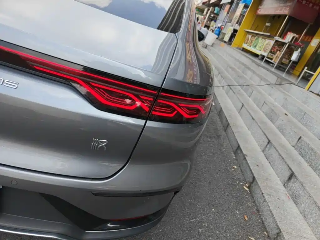 BYD Han — миниатюра 8
