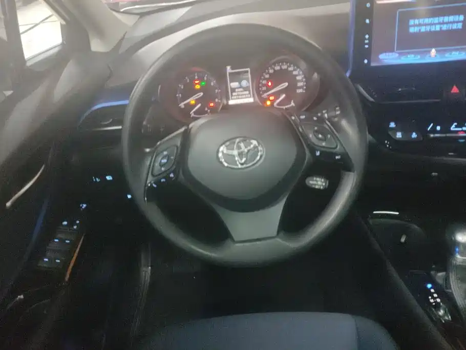 Toyota C-HR — миниатюра 15