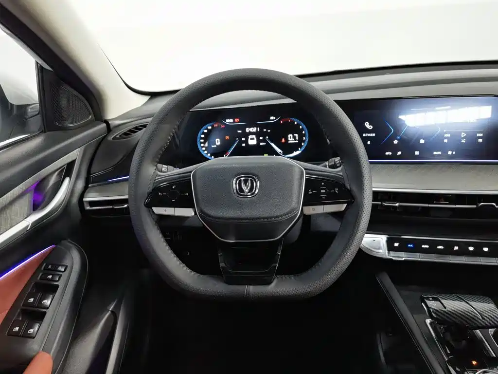 Changan Eado — миниатюра 11