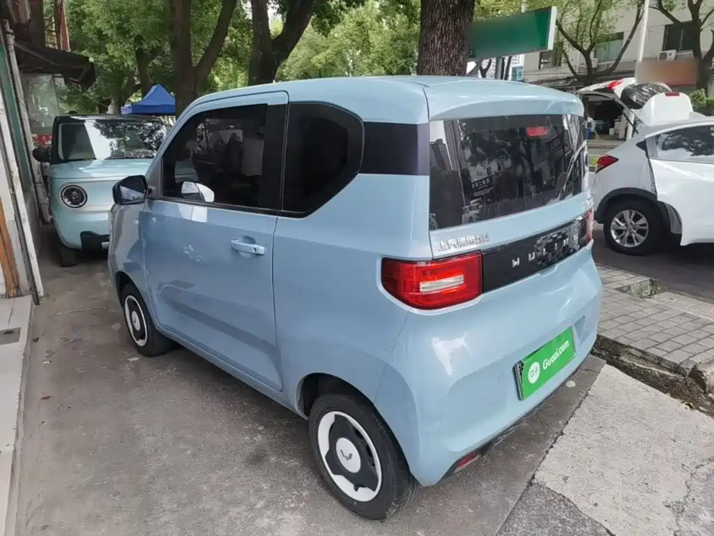 Wuling MINIEV — миниатюра 5