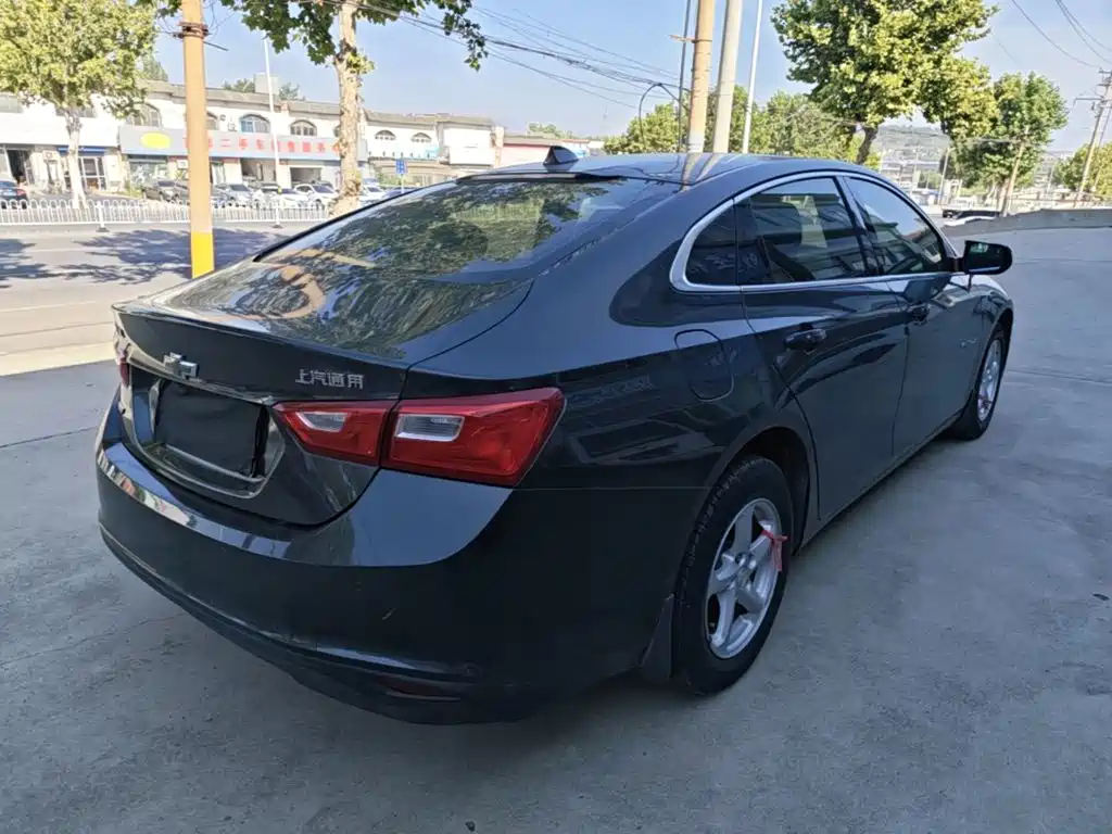 Chevrolet Malibu XL — миниатюра 7