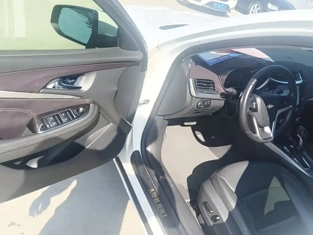 Chevrolet Malibu — миниатюра 16