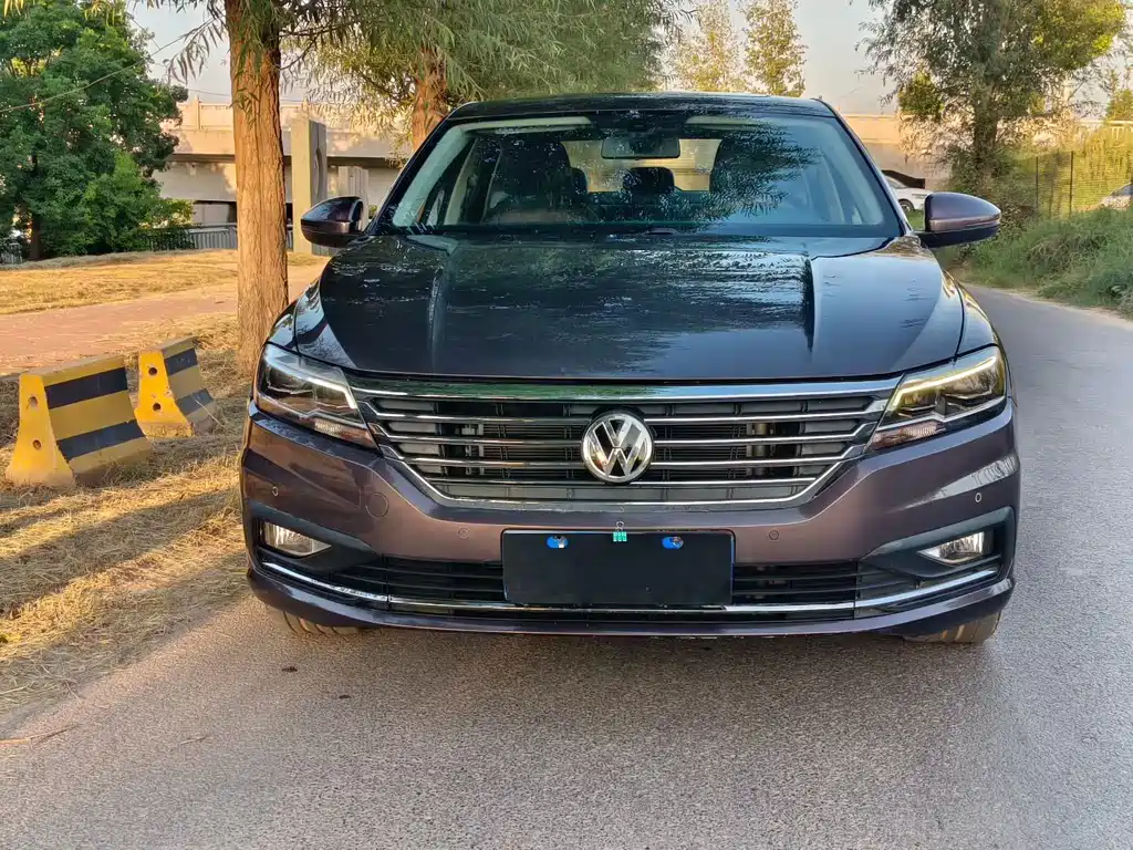 Volkswagen Lavida — миниатюра 2