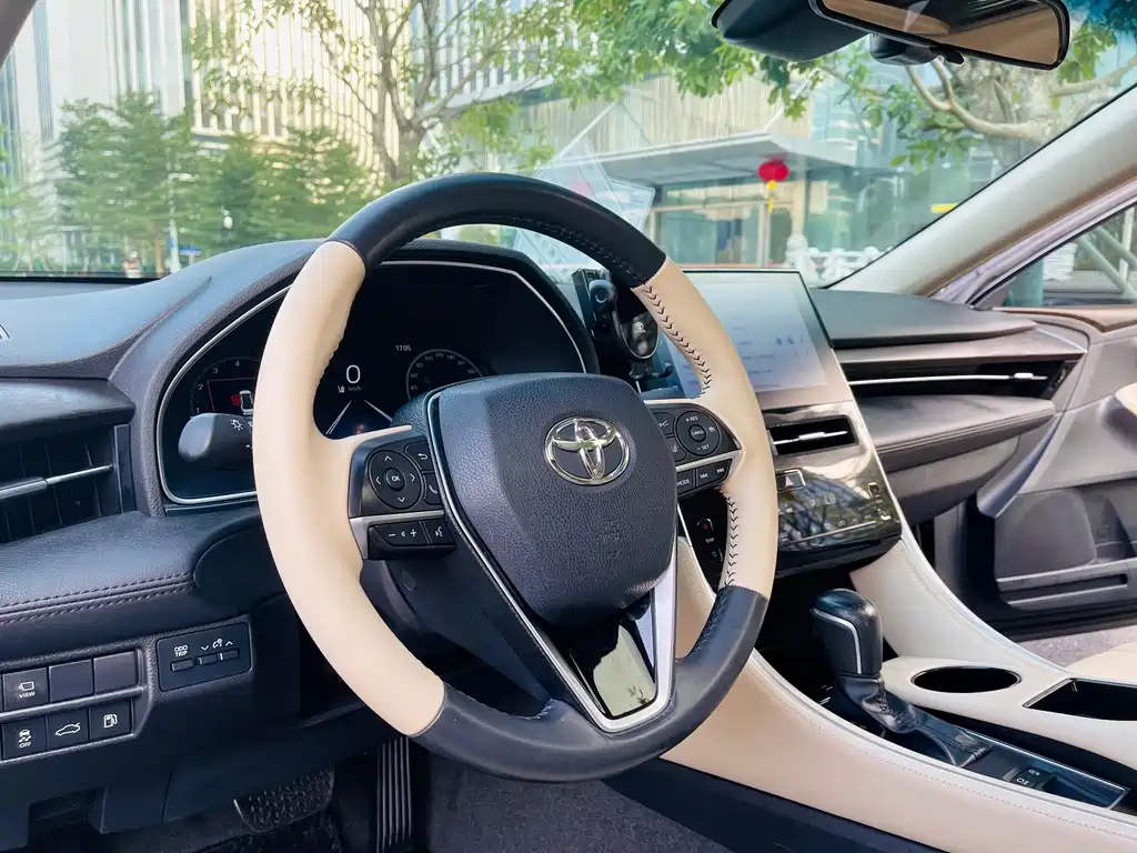 Toyota Avalon — миниатюра 14