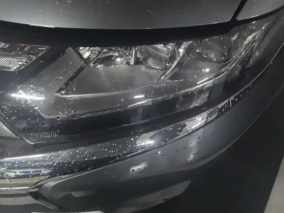 Mitsubishi Outlander 2018 2.4L Elite 5 мест