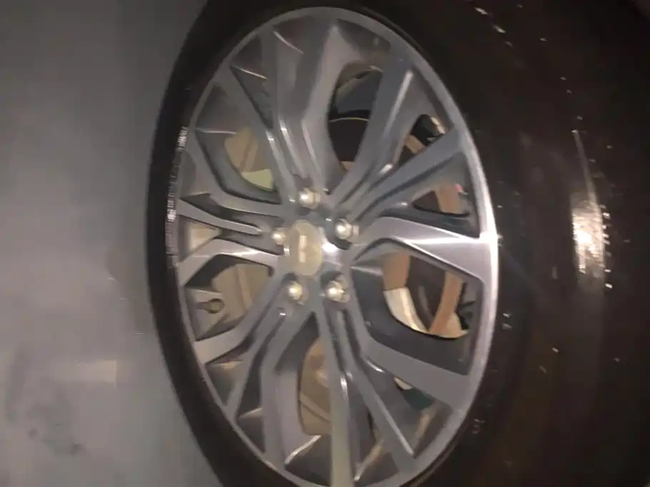 Mitsubishi Outlander 2018 2.4L Elite 5 мест
