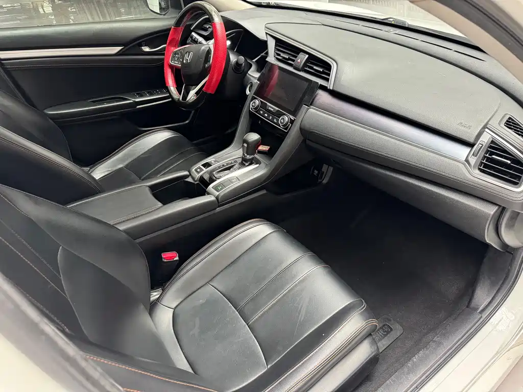 Honda Civic — миниатюра 18