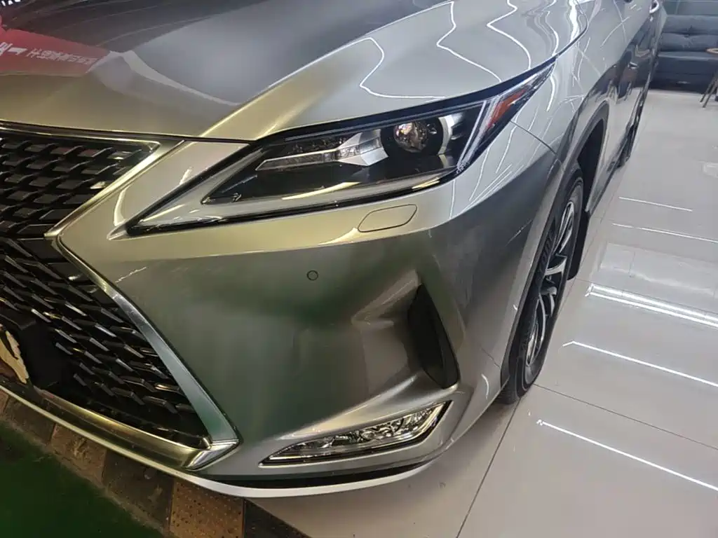 Lexus RX — миниатюра 24