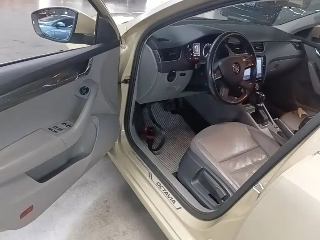 Skoda Octavia — миниатюра 16