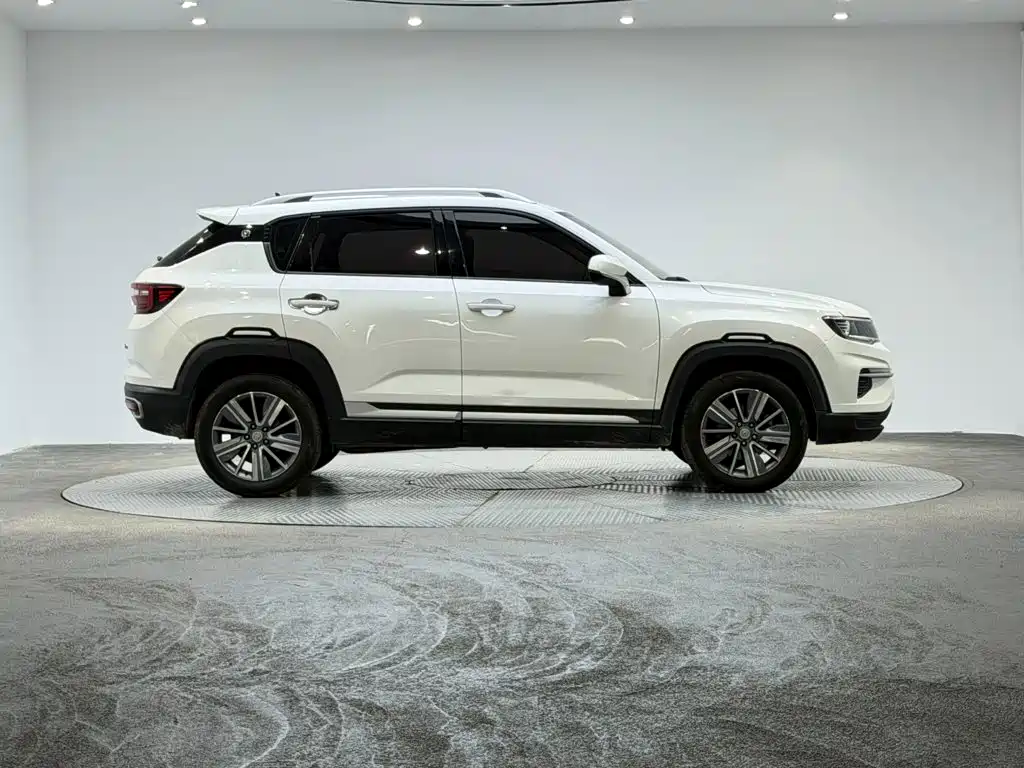 Changan CS35PLUS — миниатюра 4