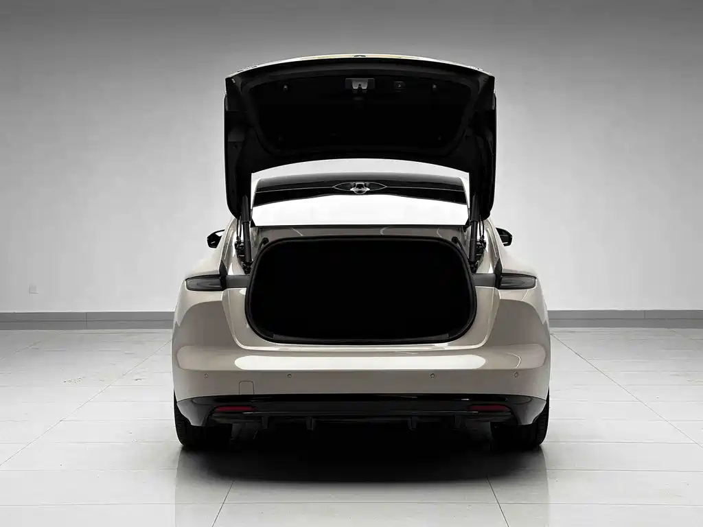 NIO ET5 — миниатюра 7