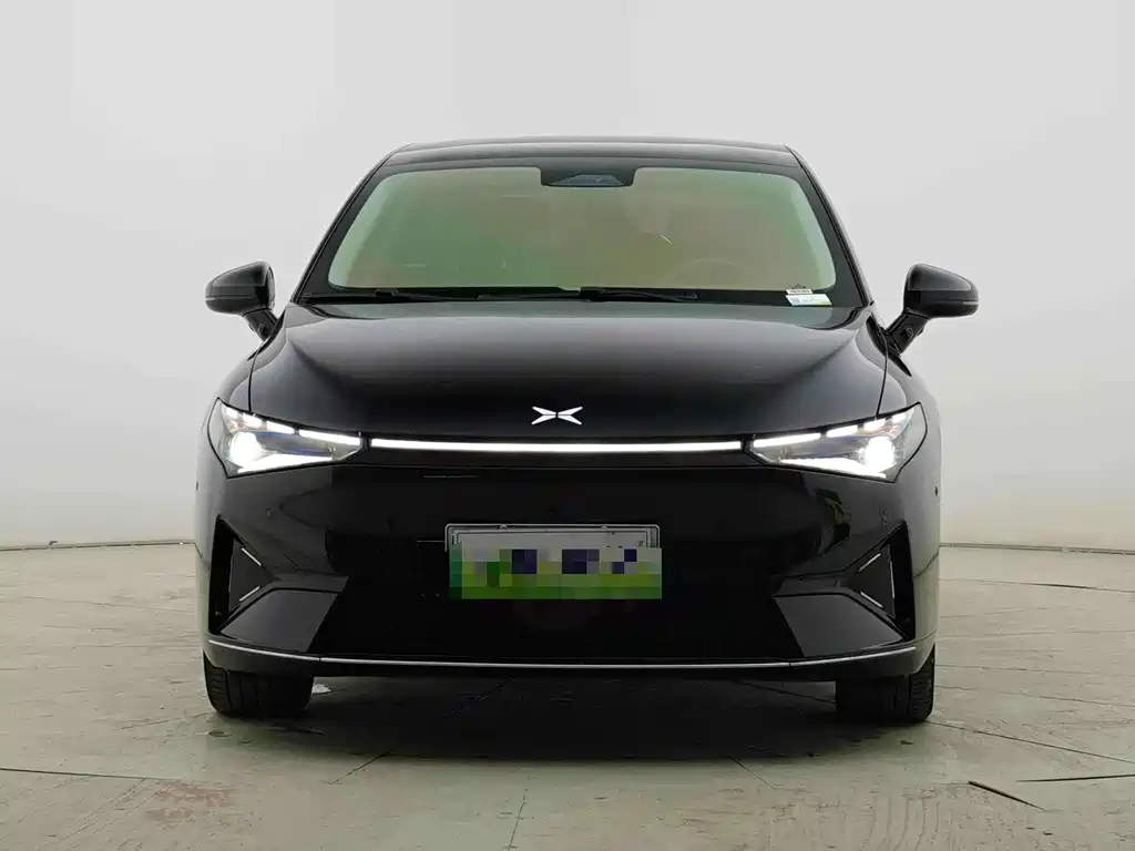 XPeng P5 — миниатюра 2